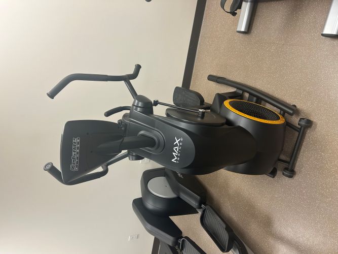 Octane MTX Max Trainer Elliptical - Image 1